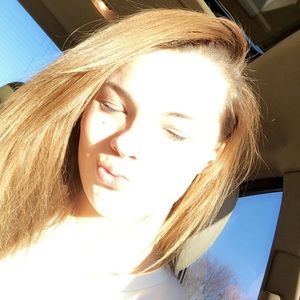 Meet your Posher, Regan